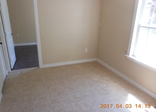 427  Lively Dr Unit GARAGE APARTMENT, San Antonio, TX 78213 — photo 5