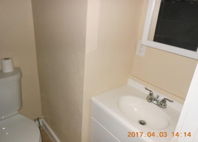 427  Lively Dr Unit GARAGE APARTMENT, San Antonio, TX 78213 — photo 8