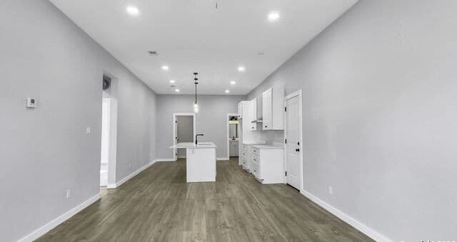 219  Saint James, San Antonio, TX 78202 — photo 4