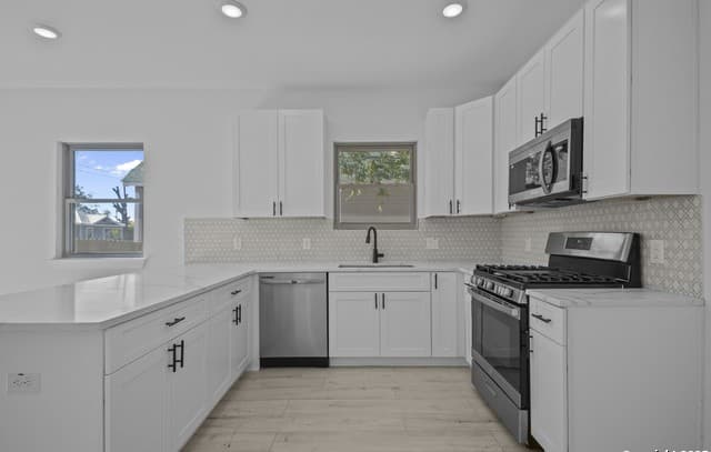 131  Chicago, San Antonio, TX 78210 — photo 10