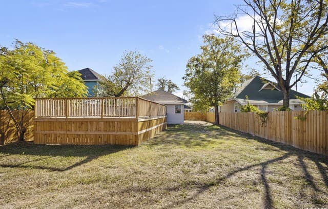 131  Chicago, San Antonio, TX 78210 — photo 23