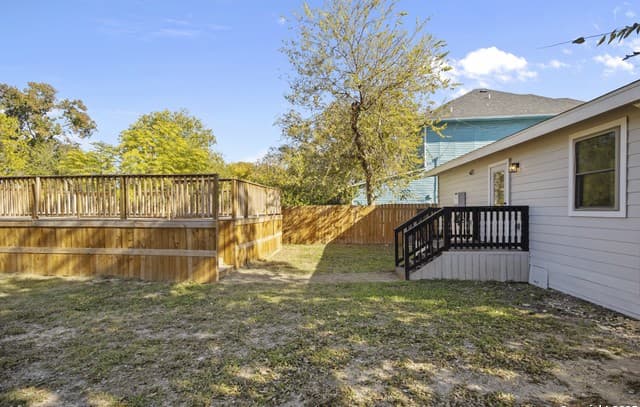 131  Chicago, San Antonio, TX 78210 — photo 25