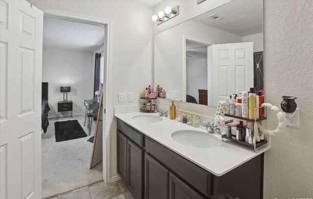 11935  Longfellow Ranch, San Antonio, TX 78254 — photo 19