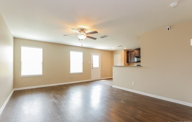 7213  Romaire, San Antonio, TX 78252 — photo 8