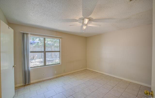 7528  Windsor Oaks, San Antonio, TX 78239 — photo 7