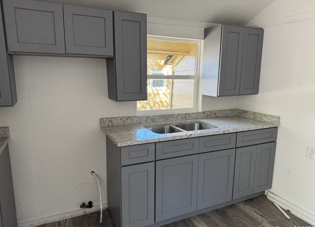 419  Peabody Unit 2, San Antonio, TX 78211 — photo 3