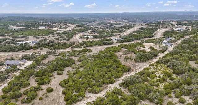 1740  Demi John Bend, Canyon Lake, TX 78133 — photo 2