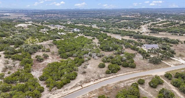 1740  Demi John Bend, Canyon Lake, TX 78133 — photo 3