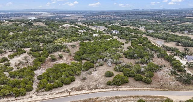 1740  Demi John Bend, Canyon Lake, TX 78133 — photo 4