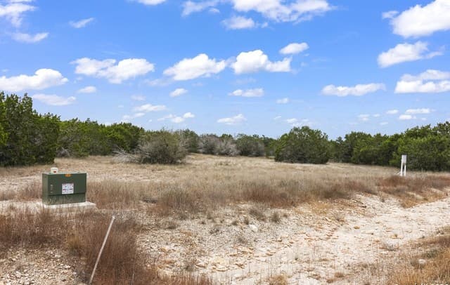 1740  Demi John Bend, Canyon Lake, TX 78133 — photo 5