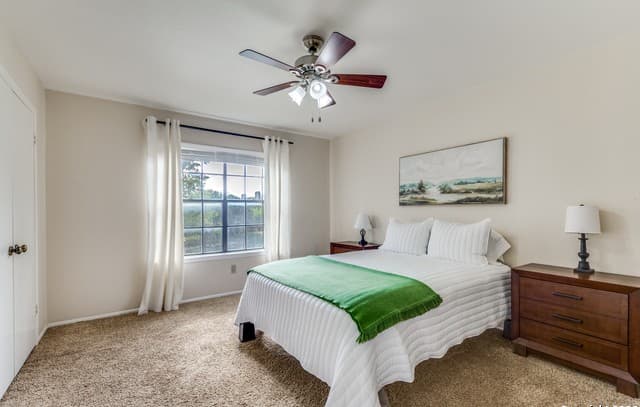 7711  Callaghan Unit APT 905, San Antonio, TX 78229 — photo 2