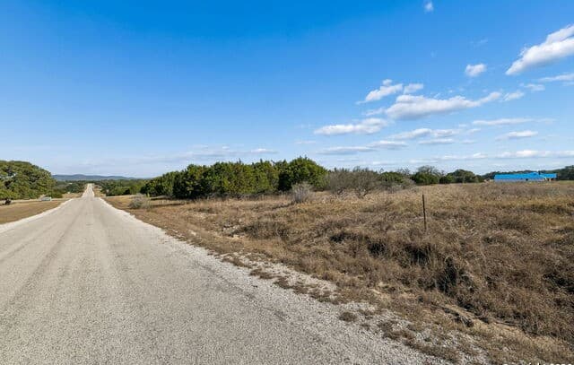 277  Palomino Springs, Bandera, TX 78003 — photo 15