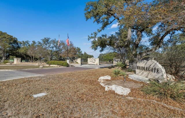 277  Palomino Springs, Bandera, TX 78003 — photo 4