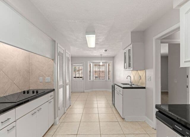 8033 N New Braunfels Unit # 106, San Antonio, TX 78209 — photo 6