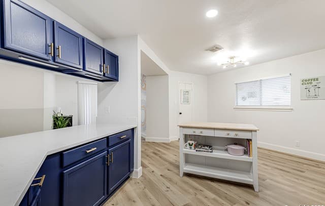 7035  Valmont, San Antonio, TX 78240 — photo 20