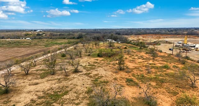 9593  Loop 106, San Antonio, TX 78263 — photo 18