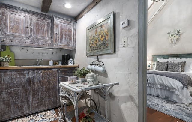 104  Austin, Fredericksburg, TX 78624 — photo 24
