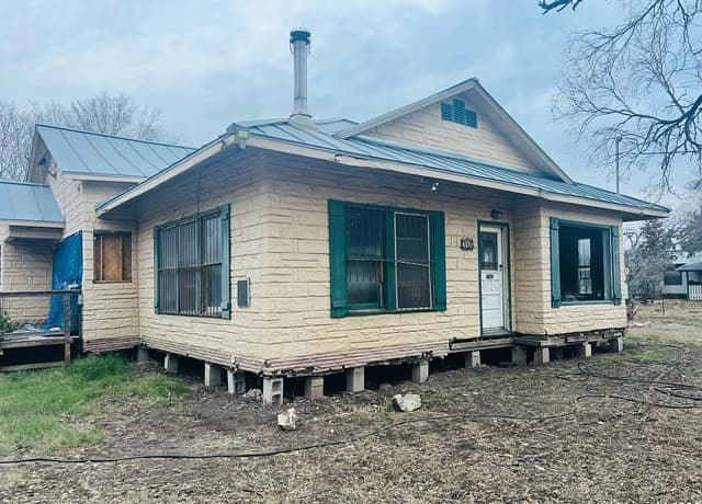 313  County Road 468