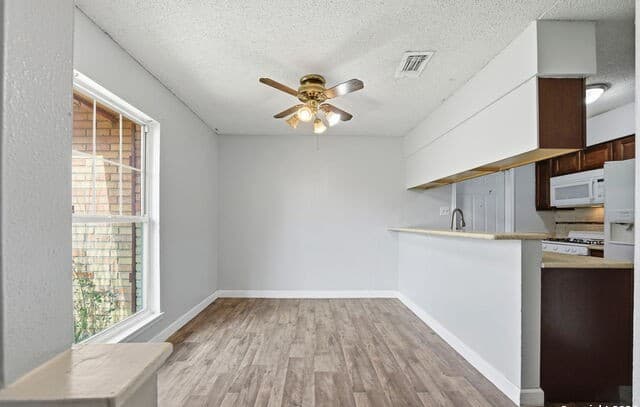 126  Meadow Way, Converse, TX 78109 — photo 14