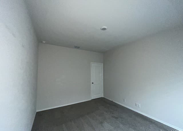 324  Middle Green Loop, Floresville, TX 78114 — photo 14