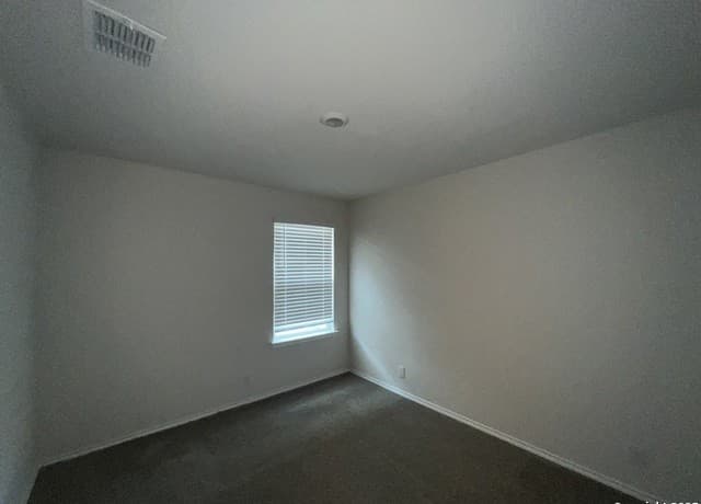 324  Middle Green Loop, Floresville, TX 78114 — photo 22