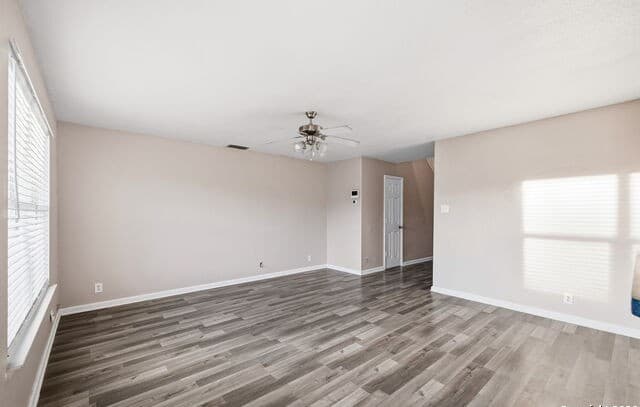 5519  Red Cyn, San Antonio, TX 78252 — photo 8