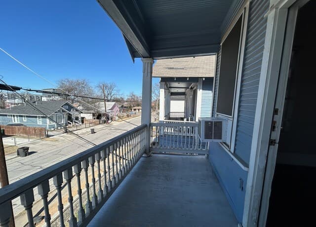 1716 N Olive St Unit 3, San Antonio, TX 78208 — photo 9