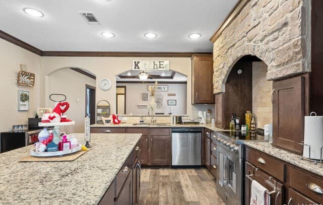 445  Savannah Ridge, Von Ormy, TX 78073 — photo 10