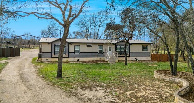 445  Savannah Ridge, Von Ormy, TX 78073 — photo 19