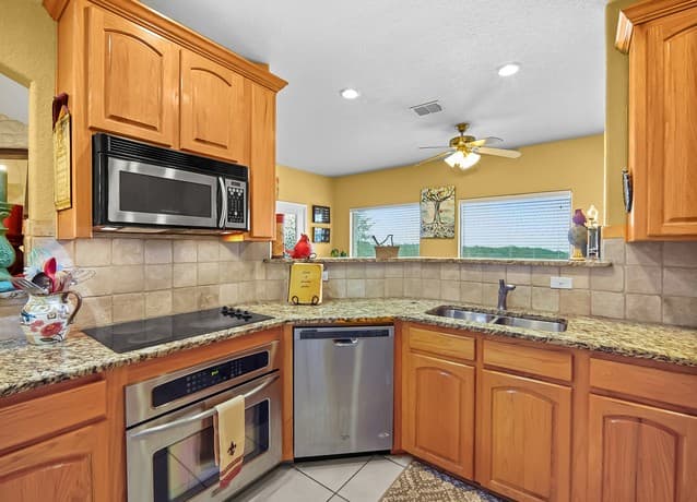 1748  Fm 3424, Canyon Lake, TX 78133 — photo 15