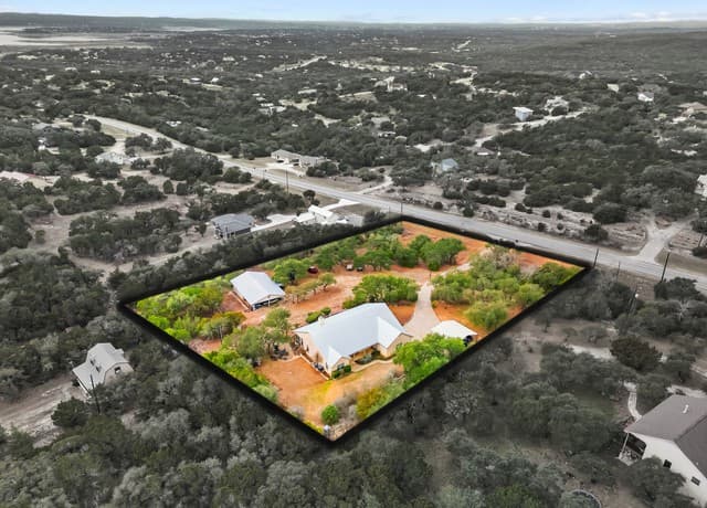 1748  Fm 3424, Canyon Lake, TX 78133 — photo 2