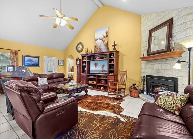 1748  Fm 3424, Canyon Lake, TX 78133 — photo 9