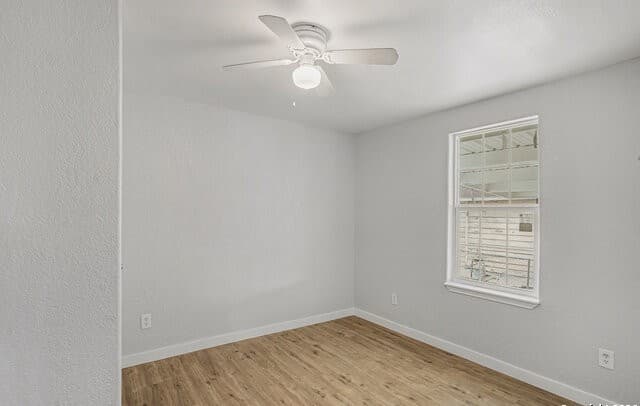 2039  Schley Ave, San Antonio, TX 78210 — photo 13