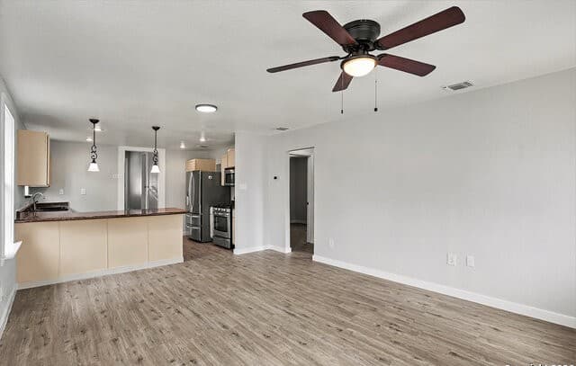 2039  Schley Ave, San Antonio, TX 78210 — photo 6