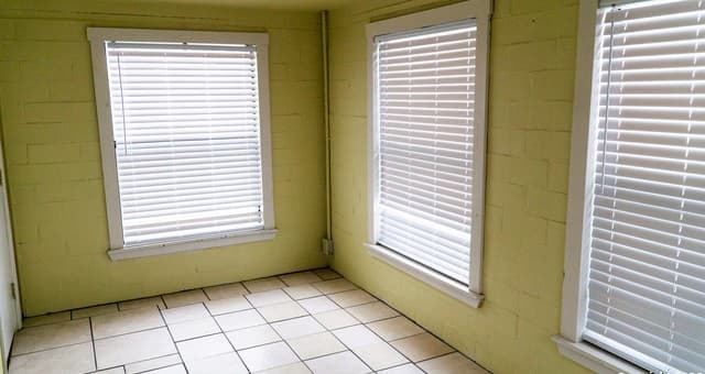 730 N Main, Utopia, TX 78884 — photo 18