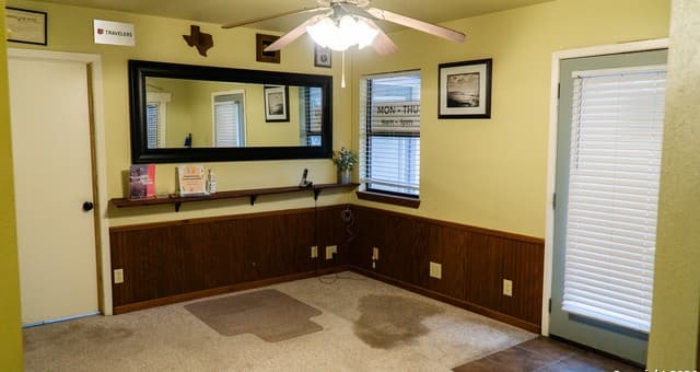 730 N Main, Utopia, TX 78884 — photo 9