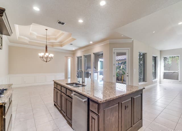 19538  Brooke Place, San Antonio, TX 78258 — photo 11