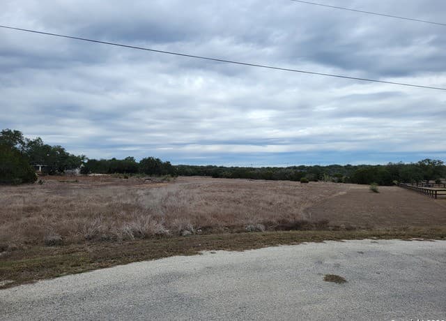 811  Serene Waters, Spring Branch, TX 78070 — photo 10