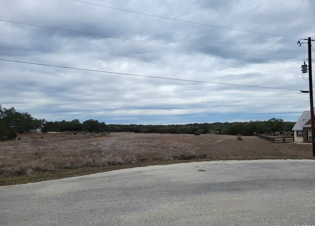 811  Serene Waters, Spring Branch, TX 78070 — photo 11