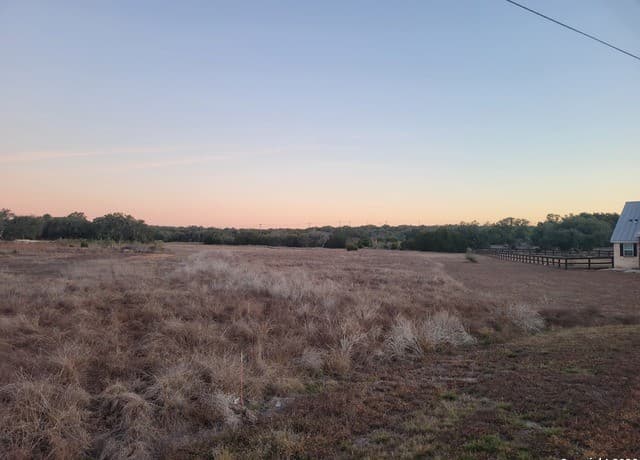 811  Serene Waters, Spring Branch, TX 78070 — photo 13