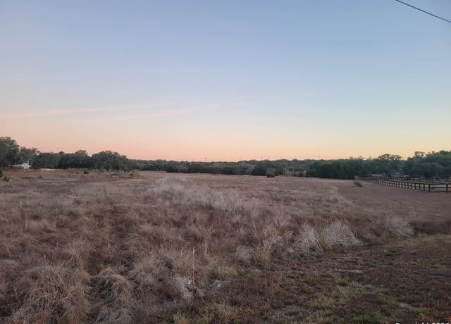 811  Serene Waters, Spring Branch, TX 78070 — photo 4