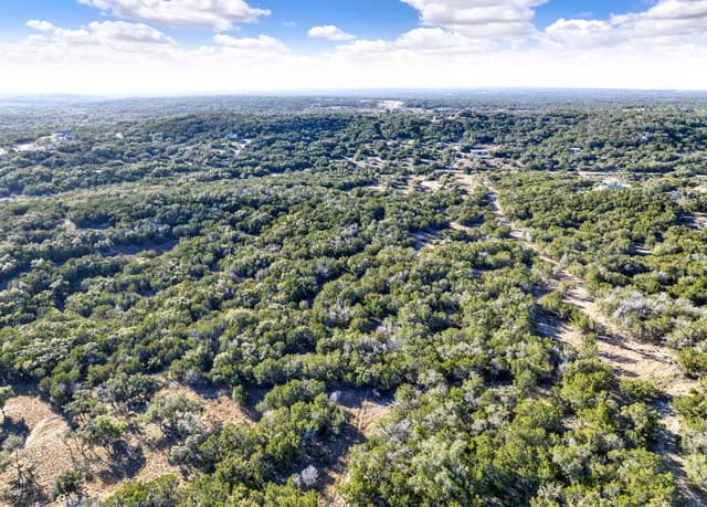 388  County Road 243, Hondo, TX 78861 — photo 5
