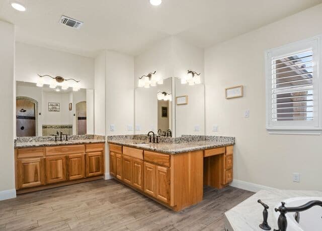 1530 County Road 132, Floresville, TX 78114 — photo 23
