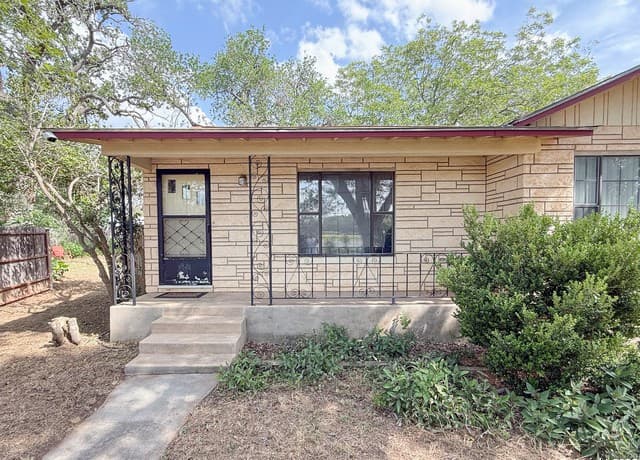 15430 S Main