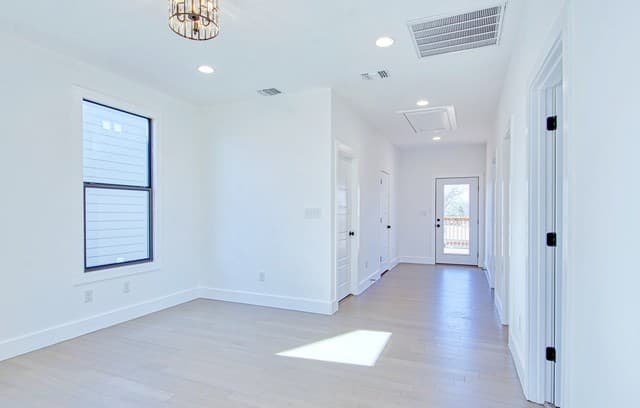 1115 N Palmetto, San Antonio, TX 78202 — photo 22