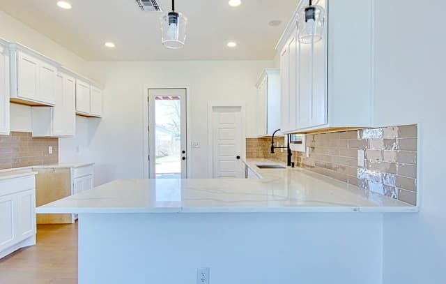 1115 N Palmetto, San Antonio, TX 78202 — photo 9