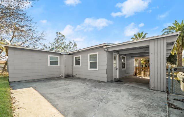 339  Creath, San Antonio, TX 78221 — photo 22