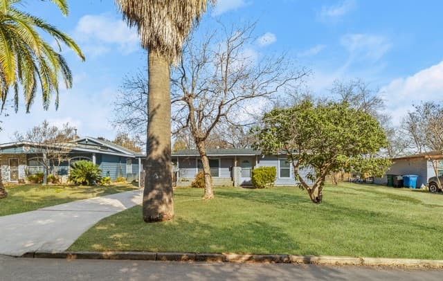 339  Creath, San Antonio, TX 78221 — photo 3