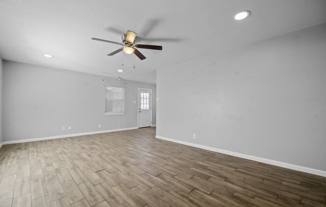 339  Creath, San Antonio, TX 78221 — photo 5