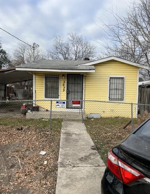 3939  Culebra, San Antonio, TX 78228 — photo 2